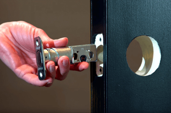 install locks locksmith petone
